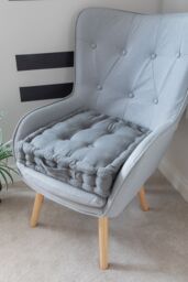 Snug City Chunky Booster Cushion in Grey - Size: 45 cm x 45 cm - thumbnail 1