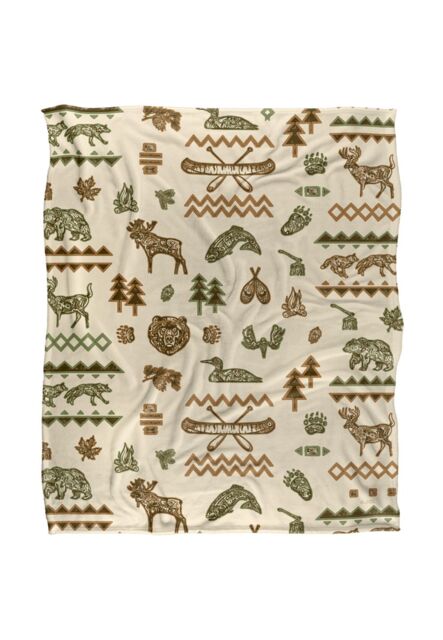 JQ Licensing Lodge Cabin Silky Touch Super Soft Throw Blanket 152 X 127 cm in White - image 1