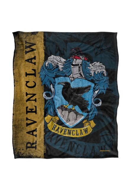 Warner Brothers Harry Potter House Crest Ravenclaw Blanket 152 x 127 cm in White - image 1