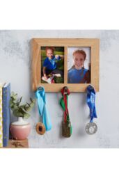 "MijMoj Design Solid Oak Twin Aperture (Two 6"" x 4"" Photos) Photo Frame with Medal Hanger - Sports Medal Display in Light Oak" - thumbnail 3