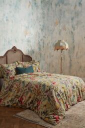 Edinburgh Weavers Morton 200 Thread Count Floral Premium Cotton Sateen Piped Duvet Cover Set in Cream - Size: Double - thumbnail 1