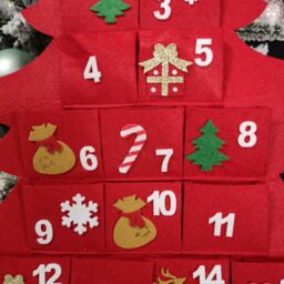 Samuel Alexander 90cm Fabric Christmas Tree Shaped Hanging Advent Calendar Decoration in Red - thumbnail 6