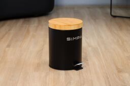 simpa 5L Soft-Closing Pedal Dustbin with Bamboo Lid in Black - thumbnail 3