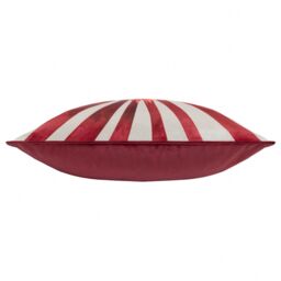 Furn Amor Eterno Velvet Piped Cushion in Red - Size: 45 cm x 45 cm - thumbnail 3