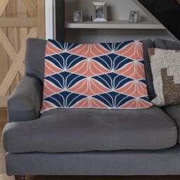 Benjamin Tate Design Navy & Pink Geometric Shells Blanket in Natural - Size: 120 cm x 150 cm - thumbnail 2