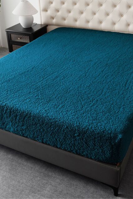 Ezysleep Winter Warm Soft Teddy Fleece Fitted Sheet in Teal - Size: King - image 1