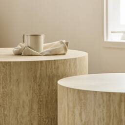 CALICOSY Set Of 2 Stackable Round Coffee Tables In Travertine Finish - MAIA in Cream - Size: 2 Person - thumbnail 3