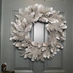 Samuel Alexander 50cm Premier Snow Tipped Silver Christmas Glitter Door Wreath Decoration - thumbnail 4