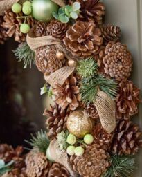 Dibor Giant Foliage Xmas Decor Wreath Front Door Christmas Wreath 50cm - thumbnail 4