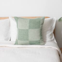 Native Natural Checkerboard Green Wool Cushion 45x45cm - Size: 45 cm x 45 cm - thumbnail 2
