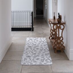 Benjamin Tate Design Tribal Feathers Arrows & Diamonds Runner Rug in Natural - Size: 67 cm x 230 cm - thumbnail 3