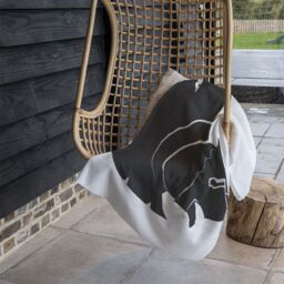 Benjamin Tate Design Roman Helmet Blanket in Natural - Size: 120 cm x 150 cm - thumbnail 4