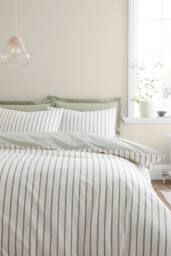 Bianca 'Hampton Stripe' 200 Thread Count Cotton Reversible Duvet Cover Set in Green - Size: Single - thumbnail 1