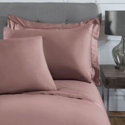 Smart Living Luxurious 100% Cotton Sateen 40cm Extra Deep & Soft Fitted Sheet in Pink - Size: Super King Fitted - thumbnail 2