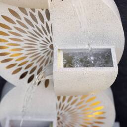 Primrose Cut-Out Fan Grey Garden Cascading Water Feature with Lights 107cm - thumbnail 4