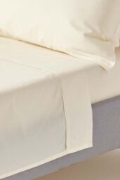 Homescapes Egyptian Cotton Flat Sheet 200 Thread Count in Cream - Size: King Flat - thumbnail 1