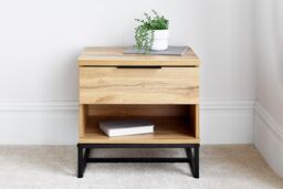 Time4sleep Pair of Chicago Oak 1 Drawer Bedside Tables in Light Oak - thumbnail 2