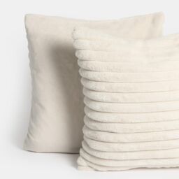 OHS 2 x Faux Fur Thick Rib Filled Cushion Covers in Natural - Size: 45 cm x 45 cm - thumbnail 4