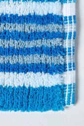 Homescapes Handloomed Striped Cotton Bath Mat in Blue - thumbnail 2