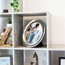 Happy Homewares Traditional Oval Silver Plated 5 x 7 Single Picture Frame Lacquer Coated - thumbnail 6