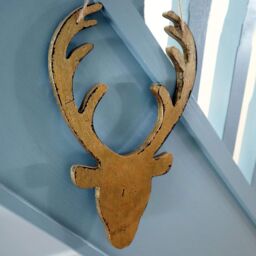 Shatchi 26cm Golden Christmas Wooden Hanging Deer Head Wall Decoration Xmas Home Office Holiday Decorative Centrepiece in Gold - thumbnail 5