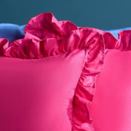 OHS 2 x Plain Faux Linen Frill Cushion Covers in Bright Pink - Size: 45 cm x 45 cm - thumbnail 2