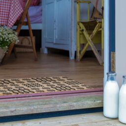 Artsy Mats Welsh Tapestry Pattern Coir Doormat (60 x 40cm) in Brown - Size: 40 cm x 60 cm - thumbnail 4