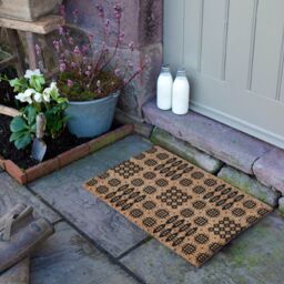 Artsy Mats Welsh Tapestry Pattern Coir Doormat (60 x 40cm) in Brown - Size: 40 cm x 60 cm - thumbnail 3