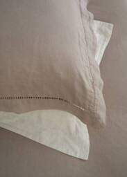 Truly Set of 2 Mushroom Ladder Detail Linen Oxford Pillowcases in Light Brown - Size: Standard Pillow Case - thumbnail 3