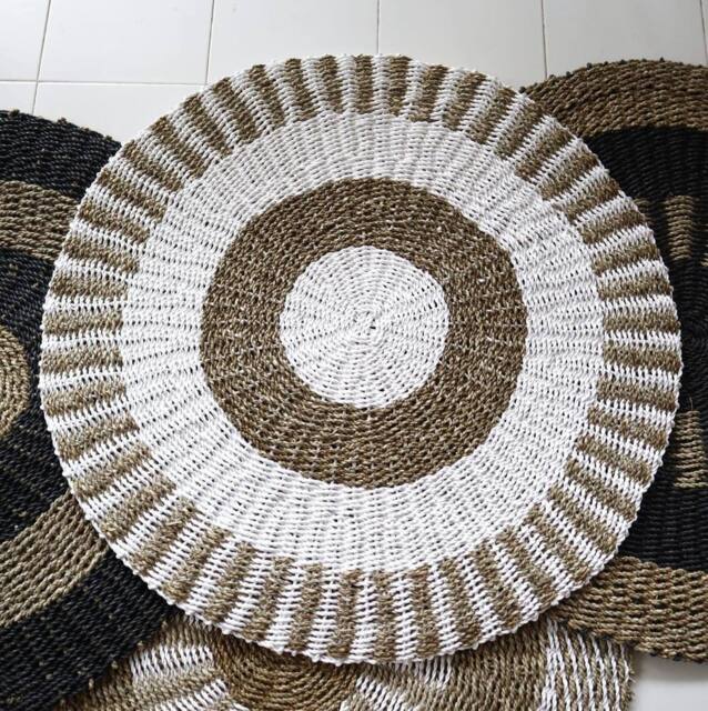 Serenityy Round Seagrass Rug White & Tan 1m - image 1