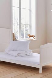 Martex Baby 'Anti-Allergy 4 Tog' Duvet in White - Size: Cot - thumbnail 5