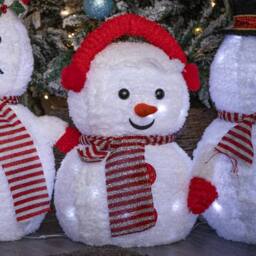 Samuel Alexander 70cm Set of 3 Light up Foldable Cloth Snowmen with 130 White LEDs - thumbnail 4