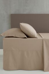 Catherine Lansfield 'Easy Iron Percale' Standard Pillowcase Pair in Natural - Size: Standard Pillow Case - thumbnail 2