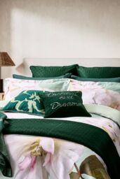 Ted Baker 'Gardenia Floral' Cotton Sateen Duvet Cover Set in Light Green - Size: Super King - thumbnail 2