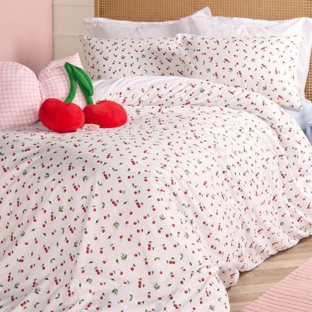 OHS Ditsy Cherry Bedding Microfibre Duvet Cover Set with Pillowcase in White - Size: Single - image 1