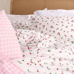 OHS Ditsy Cherry Bedding Microfibre Duvet Cover Set with Pillowcase in White - Size: Single - thumbnail 3