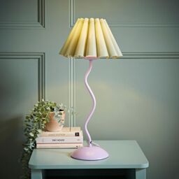 ValueLights Wiggle Sage Pleated Scallop Lamp Shade Pale Purple Metal Table Lamp & LED Bulb