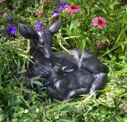 Inspirational Gifting Large Doe & Baby Fawn Laying Deer Garden Ornament Sculpture Hand Crafted in Bronze - thumbnail 4