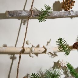 Dibor Traditional Nordic Pine Xmas Decor Christmas Tree Ladder Hanging Decoration in Natural - thumbnail 3