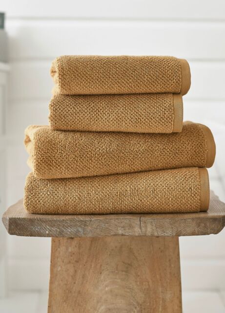 Deyongs Romeo Luxury Textured Quik Dri 100% Cotton Towels in Light Sand - Size: Bath Sheet - image 1