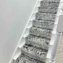 runrug Stair Runner Carpet - Soft & Comfortable, 0.43 Inch - 'Castilla' in Pale Grey - Size: 66 cm x 690 cm - thumbnail 7