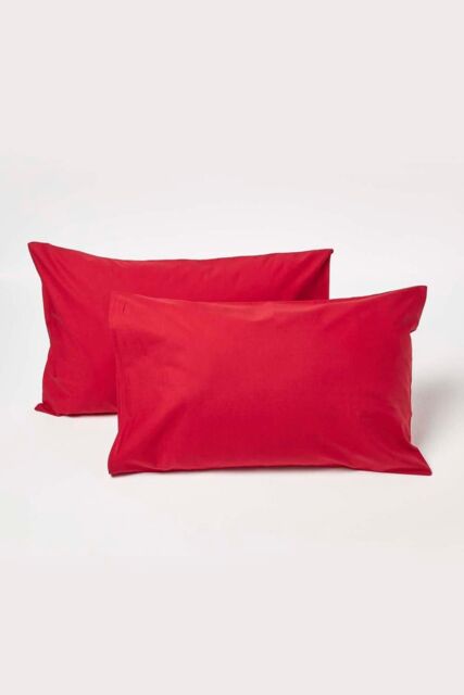 Homescapes Cotton Kids Pillowcases 40 x 60 cm 200 Thread Count, 2 Pack in Red - image 1