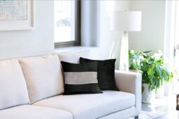 New Edge Blinds Melia Cushion Cover in Black - Size: 43 cm x 43 cm - thumbnail 2