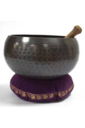 KDMD 11cm Velvet Cushion for Singing Bowls - Secure, Elegant Sound Base in Maroon - thumbnail 4