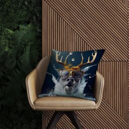 Warren Reed - Designer Stag With Glasses Splashart Outdoor Cushion in Grey - Size: 45 cm x 45 cm - thumbnail 2