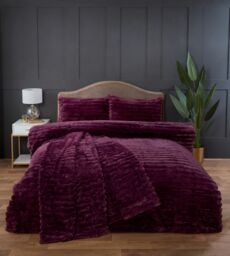 Rapport Home Chunky Ribbed Fur Polyester Soft & Cozy Duvet Cover Set With Pillowcase in Burgundy - Size: King - thumbnail 4