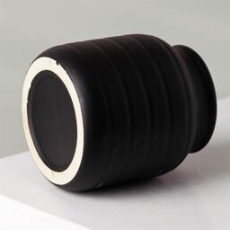 Leaf Black Vase Planter 13 x 13 x 14cm - Size: 13 x 13 x 14 cm - thumbnail 3
