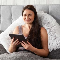 OHS V Shape Pillow Cushion Shaggy Neck Shoulder Support in Grey - thumbnail 3