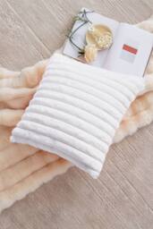 Living and Home 45x45cm Brushed Fabric Cushion Fluffy Striped Throw Pillow in White - Size: 45x45 cm - thumbnail 2