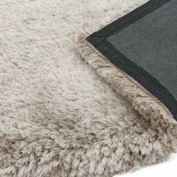 The Rug Shop UK Handmade Plain Shaggy Sparkle Luxurious Anti-Shed Area Rug in Beige - Size: 140 cm x 200 cm - thumbnail 3